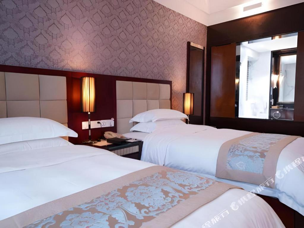 Hua Xia Pearl Hotel Фошань Екстер'єр фото