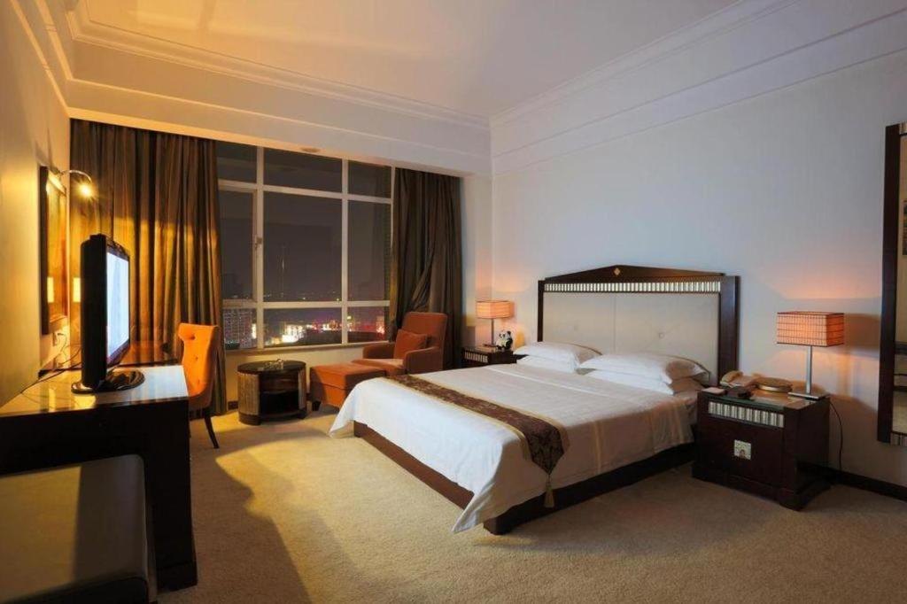 Hua Xia Pearl Hotel Фошань Екстер'єр фото