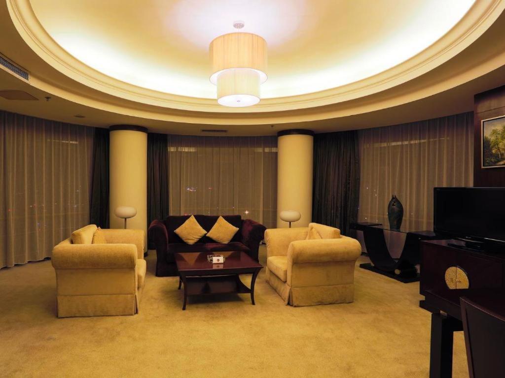 Hua Xia Pearl Hotel Фошань Екстер'єр фото